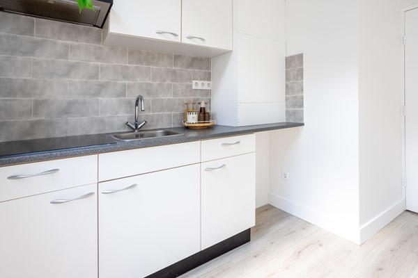 Medium property photo - Kennemerstraat 64RD, 2021 EE Haarlem